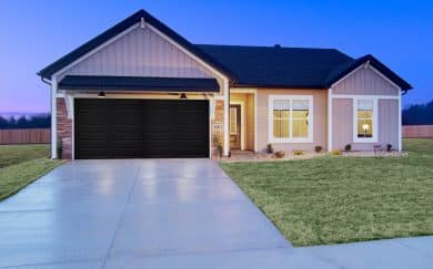 Teton Farmhouse - Goldfinch Cove - Evansville, IN