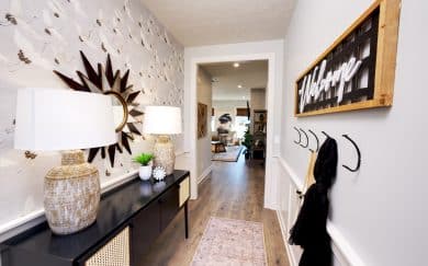 Teton Farmhouse - Goldfinch Cove - Evansville, IN