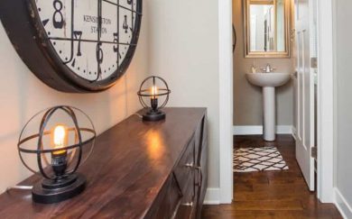 NationalFarmhouse_Bath3_MP National Foyer