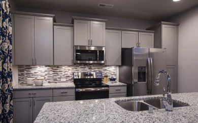 Patriot Kitchen - tile backsplash
