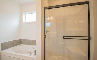 SpruceCraftsman_Bath1_CR Spruce Master Bathroom