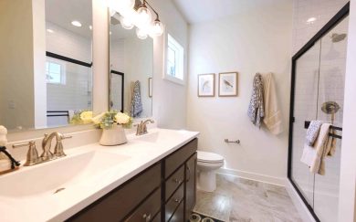 Summit Master Bathroom
