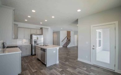 Summit Craftsman - Jagoe Homes Summit Kitchen